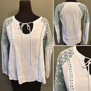 Jessica Simpson crochet tunic  